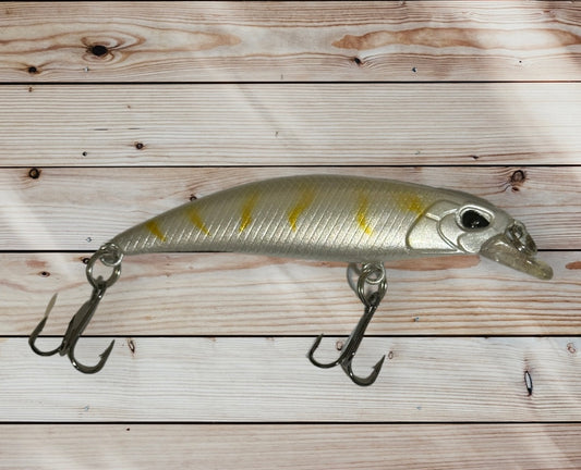 White With Yellow Lines Fishing Lure